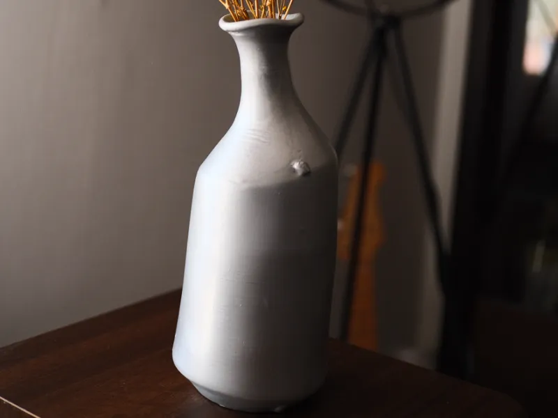 Japandi Style Vase - Minimalist Flower Vase 