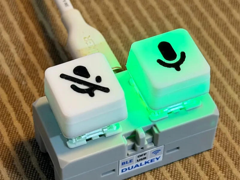 Keycaps - Mute & Unmute Mic (Two-Piece Set)