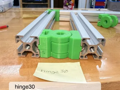 Hinge30