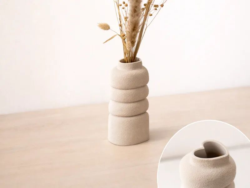 Minimalist Heart Vase