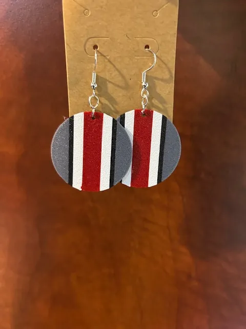 Helmet stripes earrings and keychain view 3