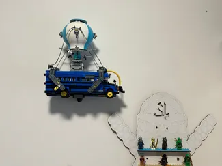 Wall mount for L.EGO Fortnite Battle Bus 77073
