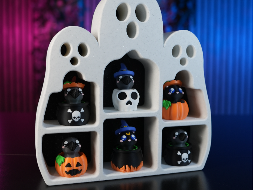 Ghost Display Shelf - 1