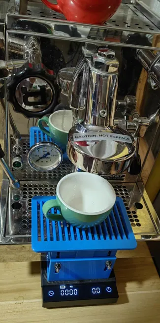 Coffee scale stand for espresso machine