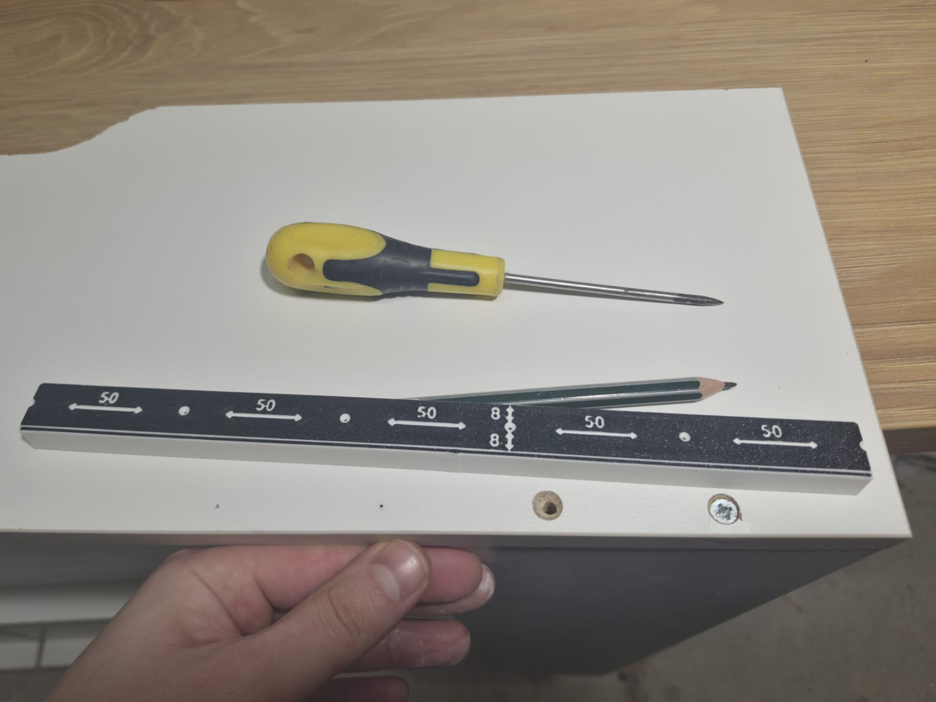 Cabinet construction drill template, 50mm spacing