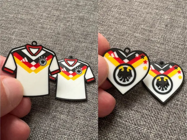 Deutsches WM Trikot Ohrring - 0,2mm Düse notwendig