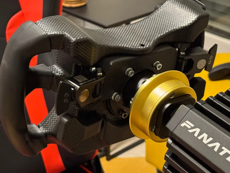 Fanatec McLaren Magnetic Shifter Mount