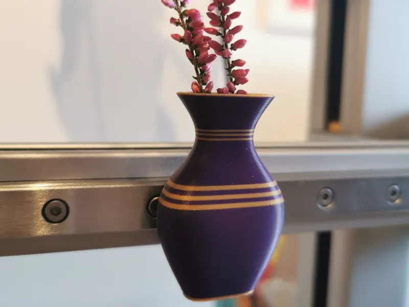 Mini-Kühlschrank-Vase mit Magnet