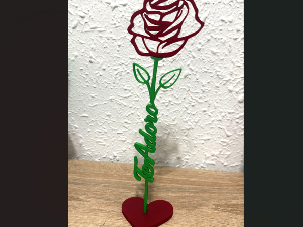 ROSA PIE TE ADORO CON BASE CORAZÓN