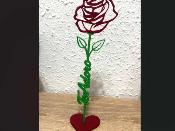 ROSA PIE TE ADORO CON BASE CORAZÓN