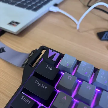 Tapa o cubierta: KEYCAP VI — vista de referencia 5