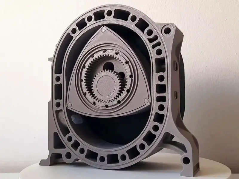 Wankel engine - motorized view 2