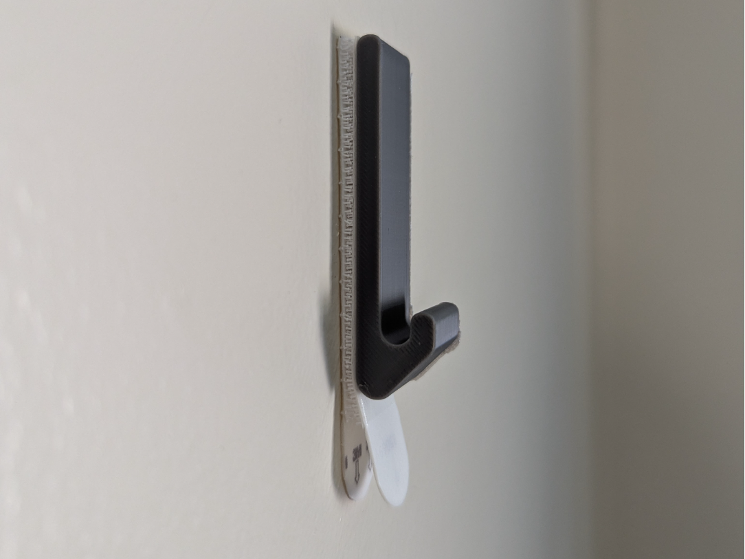 Command Strip Frame Hanger