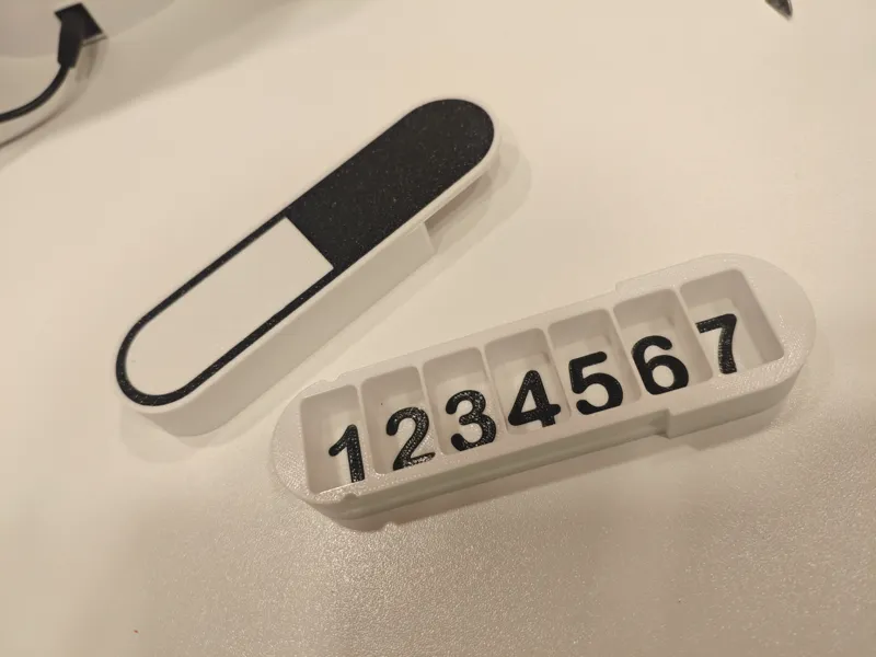 Pill box weekly. Without magnets. Update to V4.0