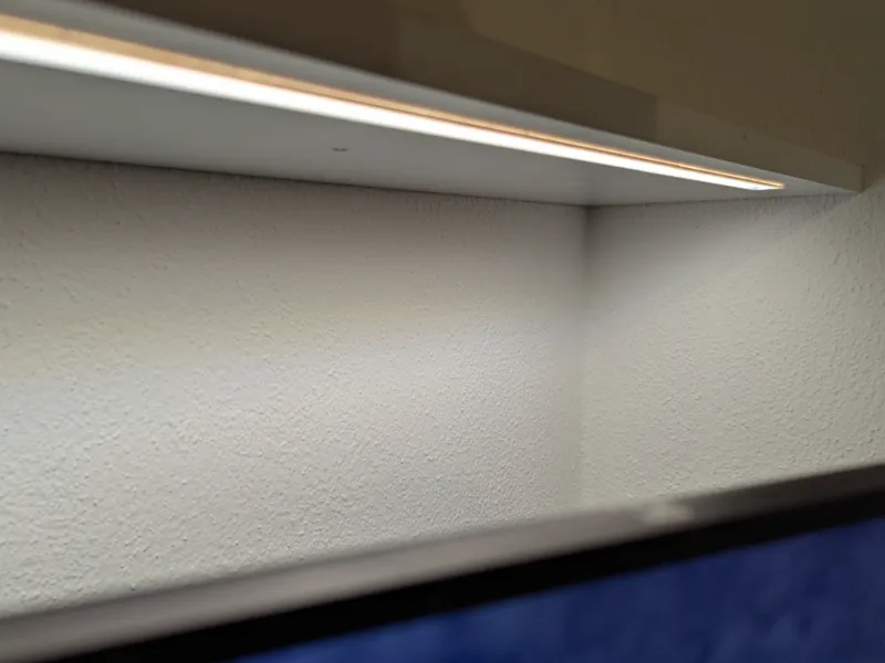 Glare-Free LED Strip Profile for shelfs
