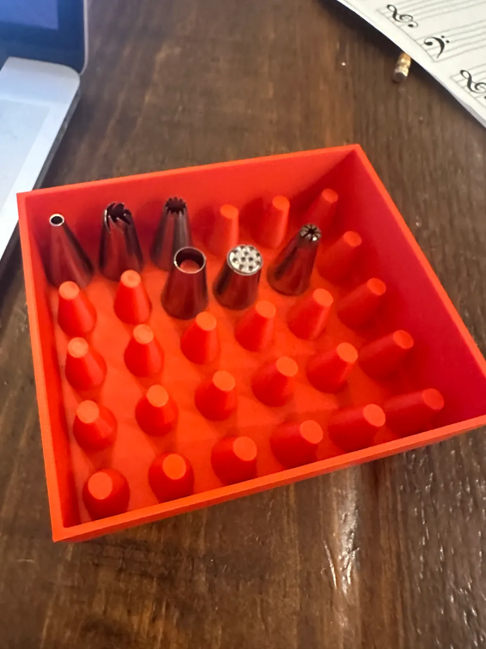 Piping tip organizer. 6 by 5 = 30 tips. small by JeffMcMuff - MakerWorld