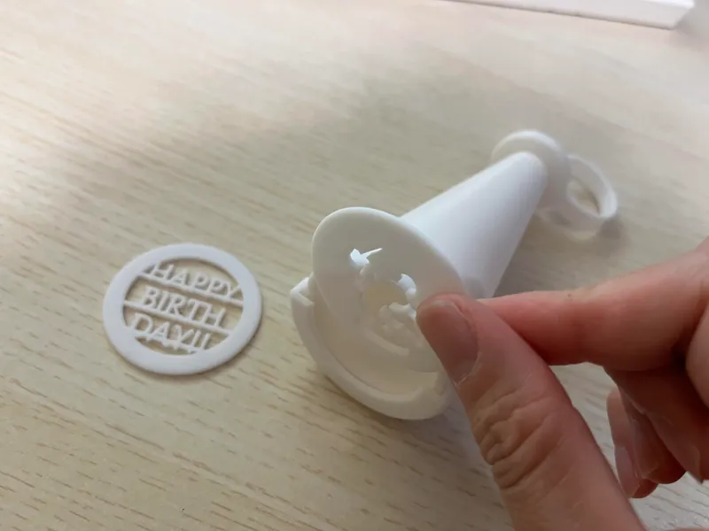 Spotlight Shadow Play Light for Smartphones