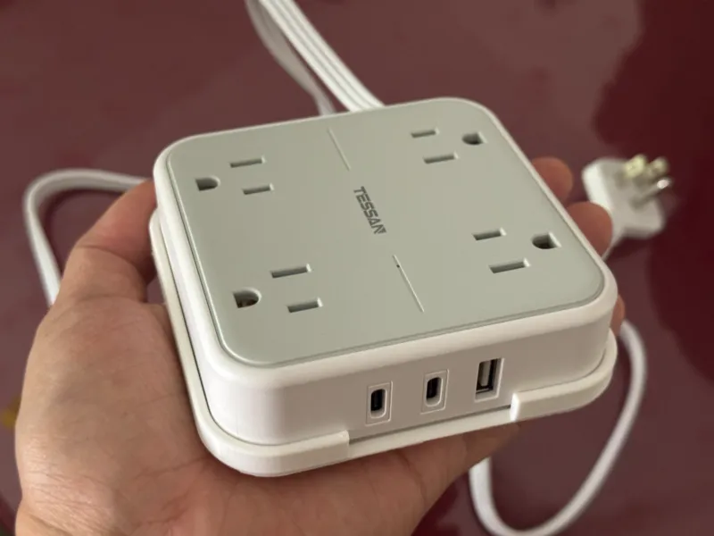 Tessan 4-port Power Strip Wall Mount with USB