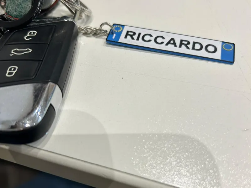 car license plate keychain IT customizable