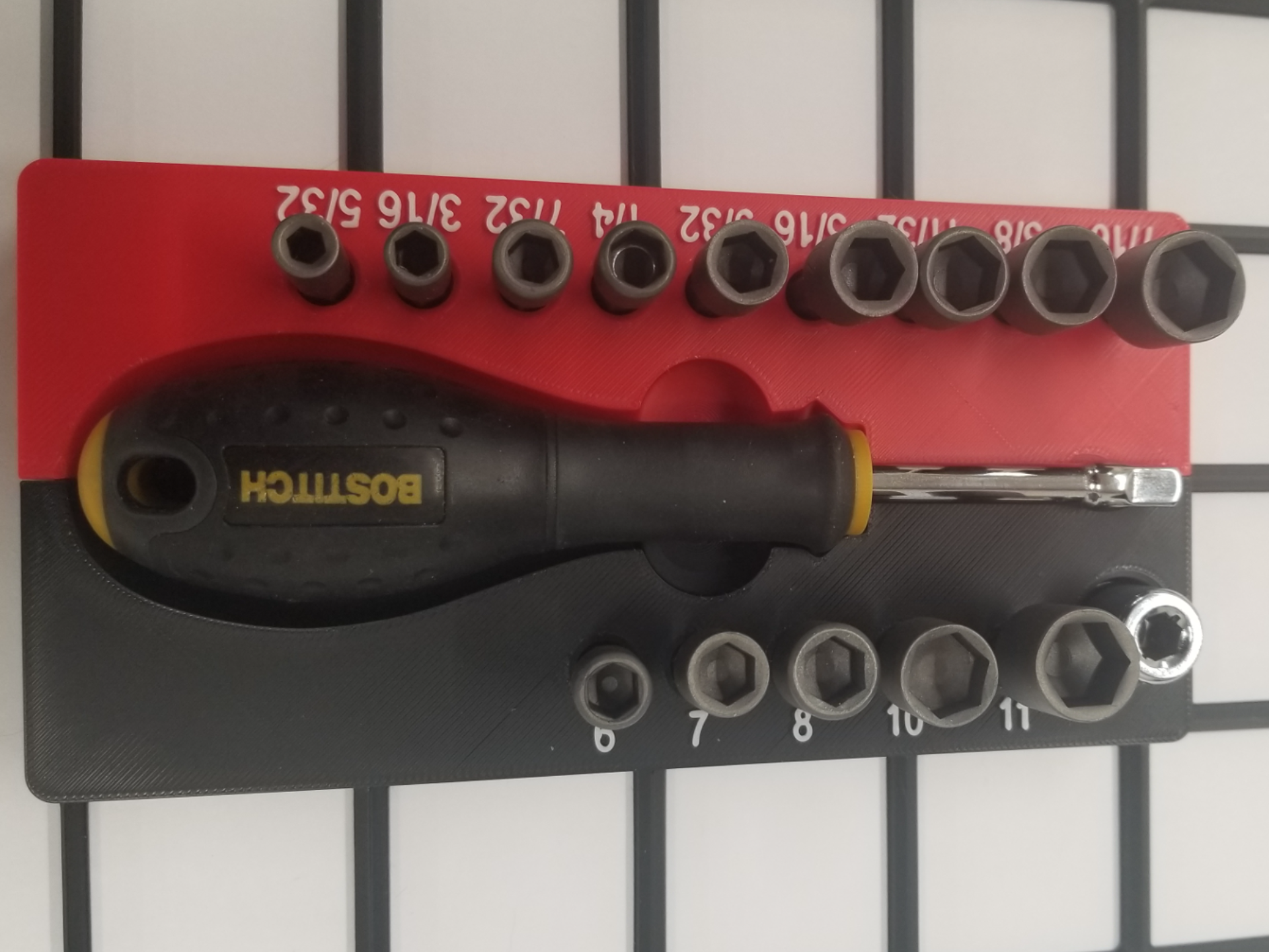 Bostitch 1/4" Hand Driver w/Gridfinity base