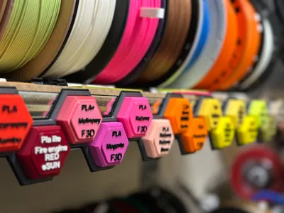 Qubis – Magnetic Hex Filament Swatches