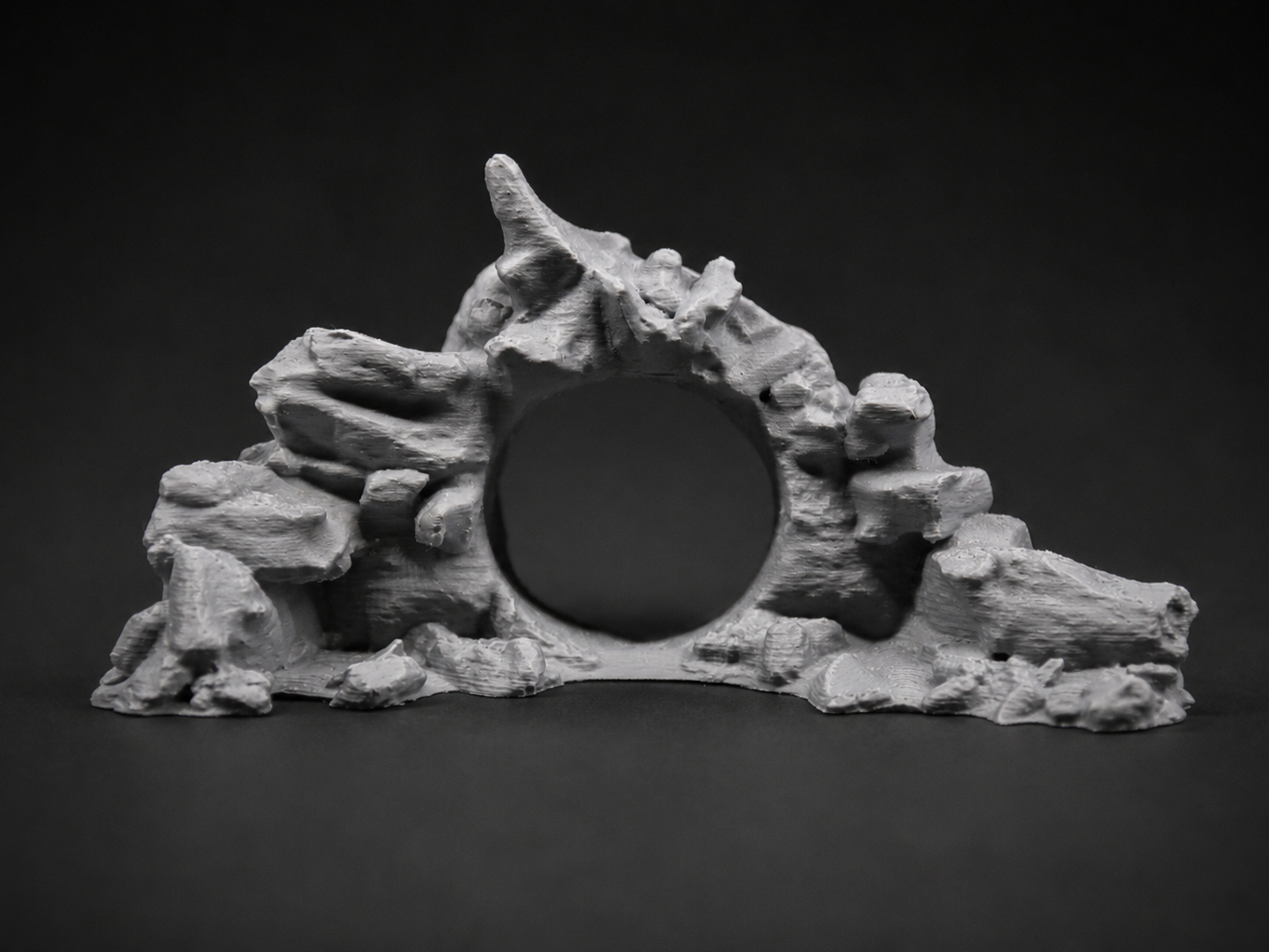 Ancient Rock Portal – DND Miniature Terrain