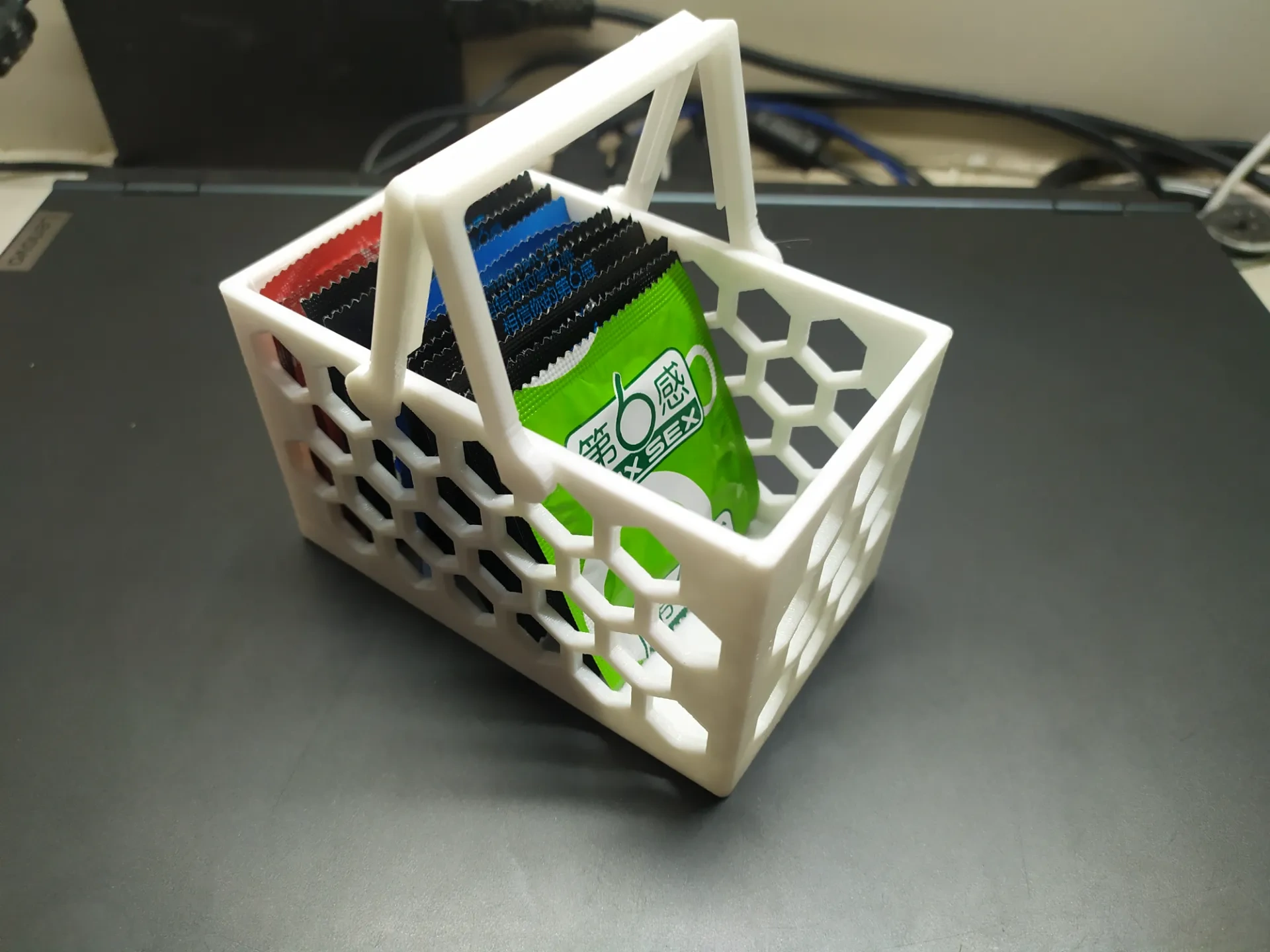 A perfectly sized hand basket, printable on the A1 MINI by 吴中天sAmA ...