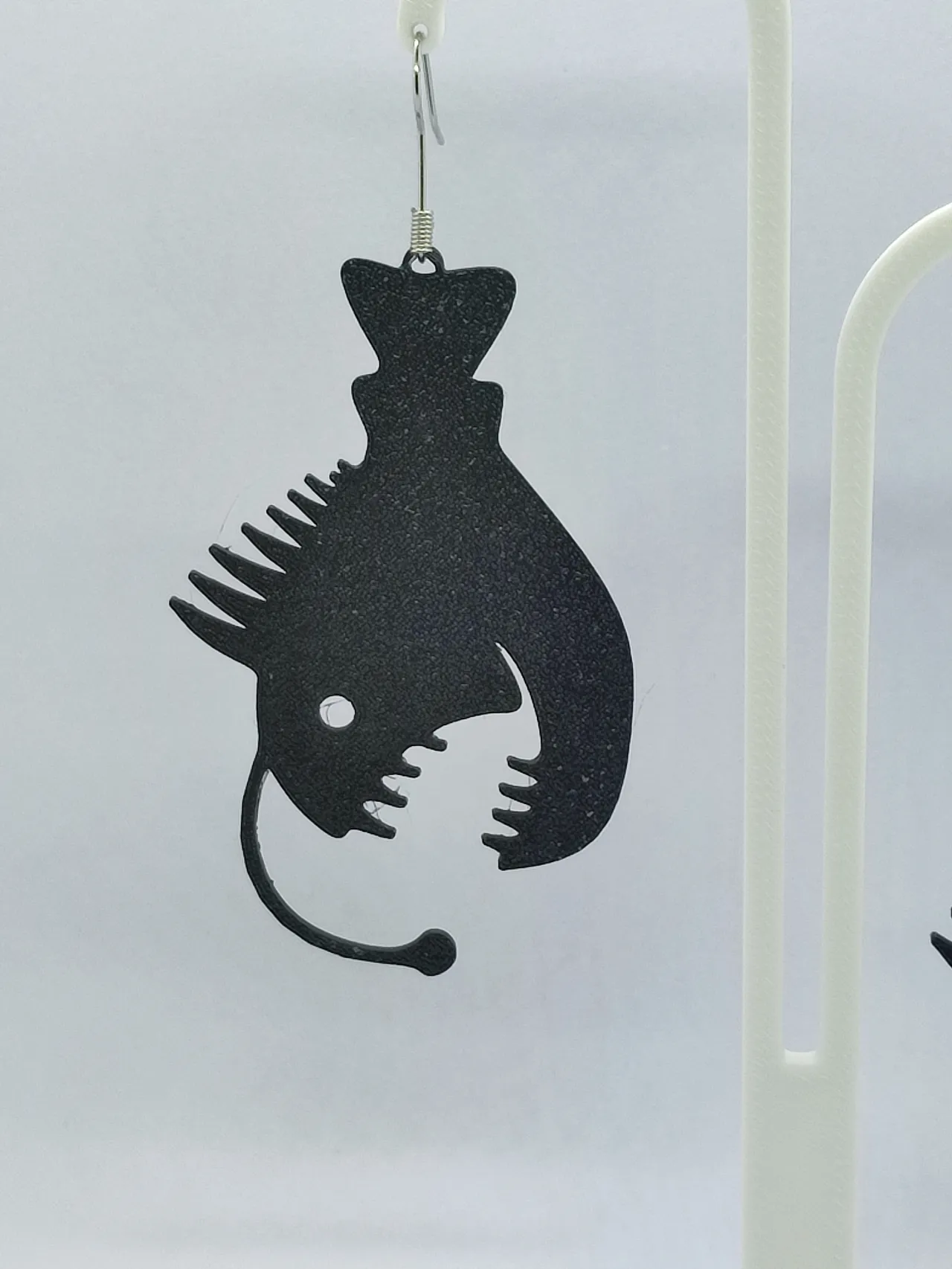 Pendientes pez diablo negro Melanocetus johnsonii view 4