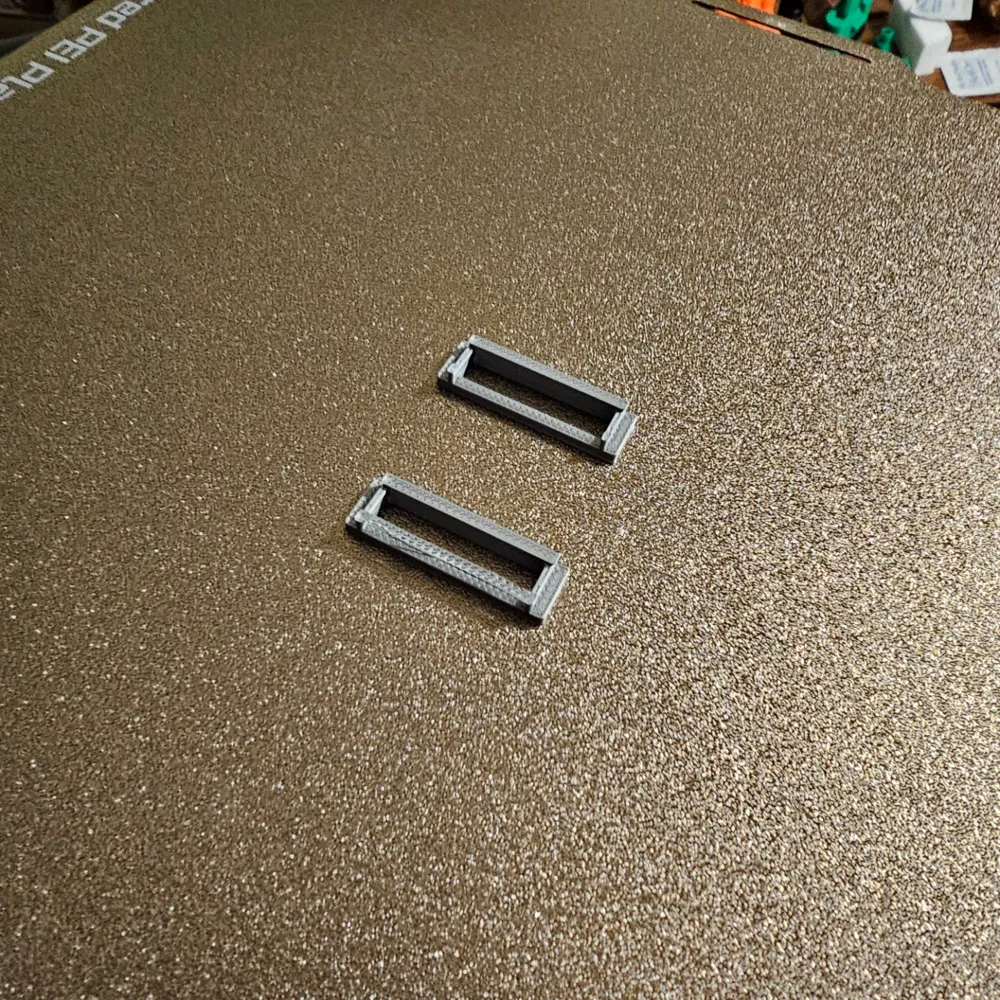 Ideal Pet Ruff Weather Pet Door Retainer by scotta316 MakerWorld