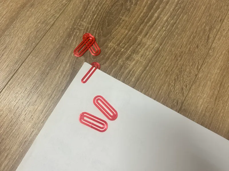 Strong & Easy-Print Paper Clip