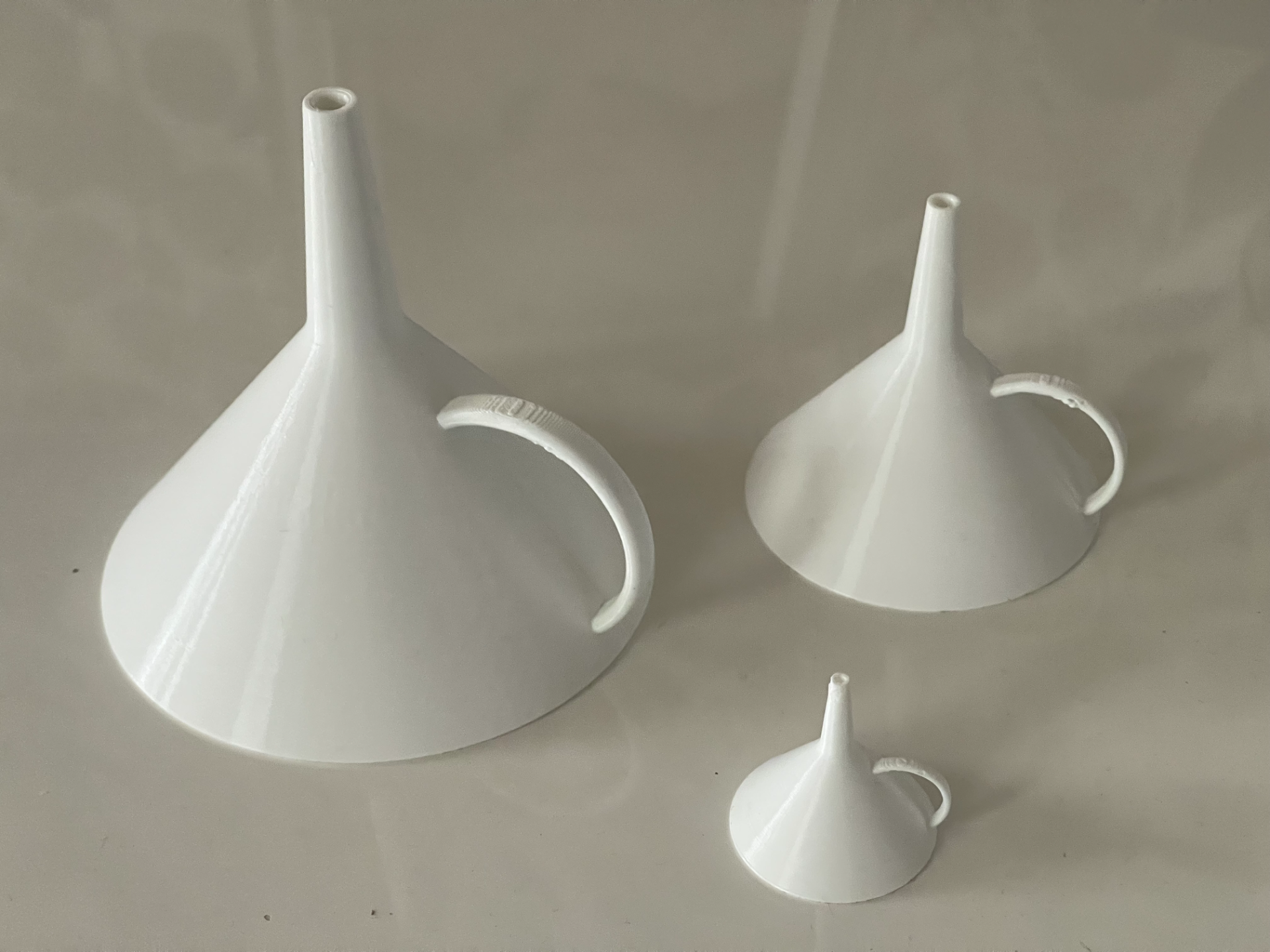 3 Funnels Ø90/Ø60/Ø30