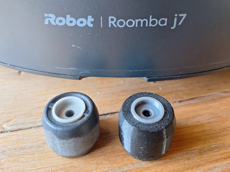 ROOMBA WHEEL