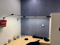 Plafonnier de bureau avec bandeau LED Hue — photo 2