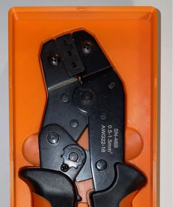 https://makerworld.bblmw.com/makerworld/model/US9c57e10ccb8ef9/design/2025-01-05_78477356183058.jpeg
