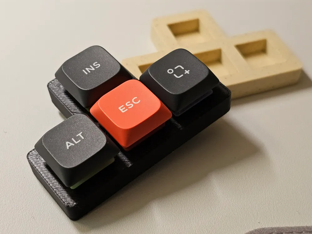 Fidget Key Design Low Profile Key Fidget by Pajama - MakerWorld