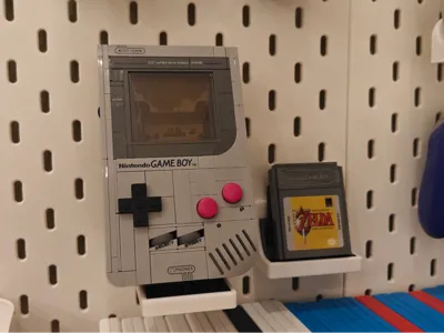 L3G0 GameBoy (72046) Display Holder SKADIS