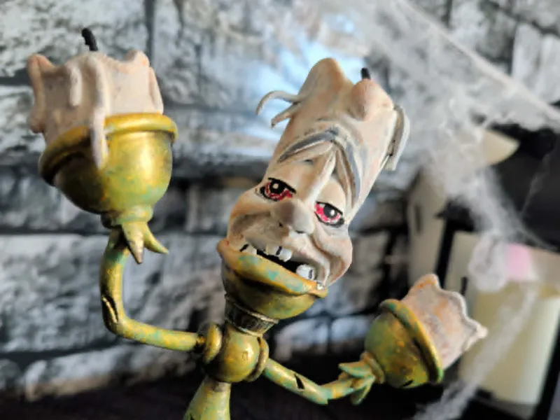 Old and broken Lumiere
