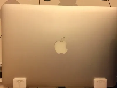Laptop wall mount