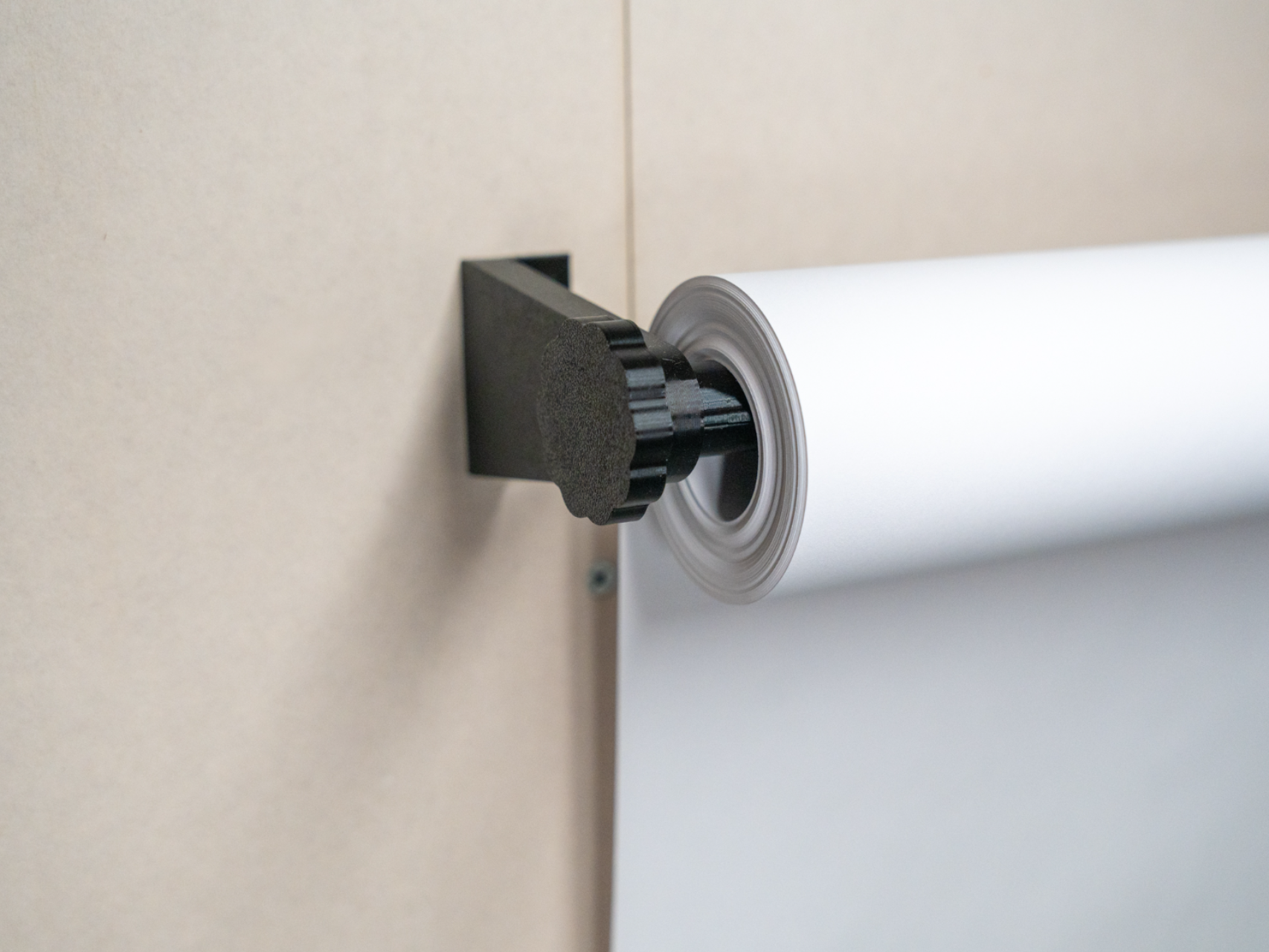 Universal Roll Holder (Wall Mount)