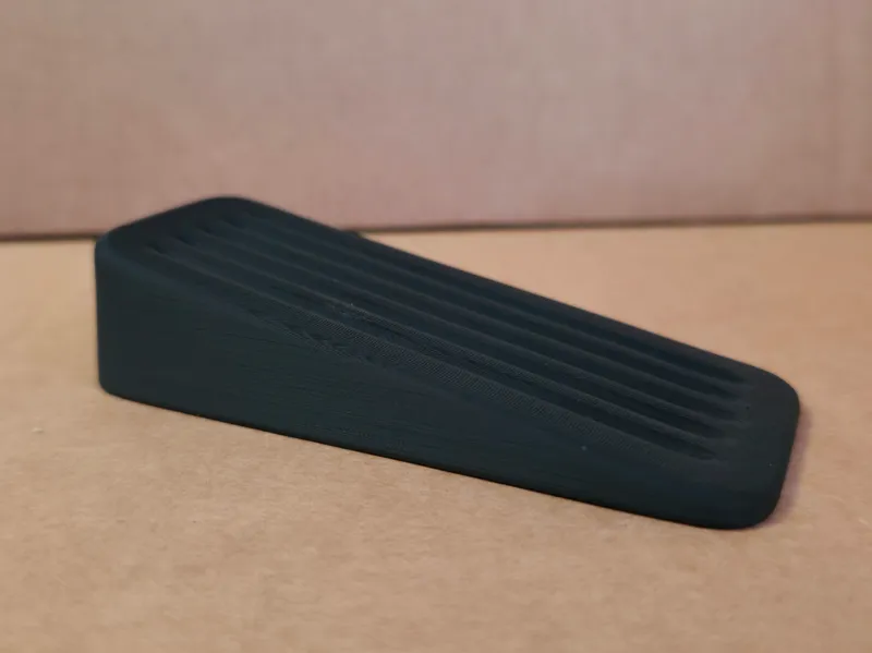 Doorstopper with Grip Ridges - Free Commercial Use
