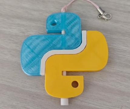 Miniatura 1 do modelo 3D 编程语言-python图标-钥匙扣