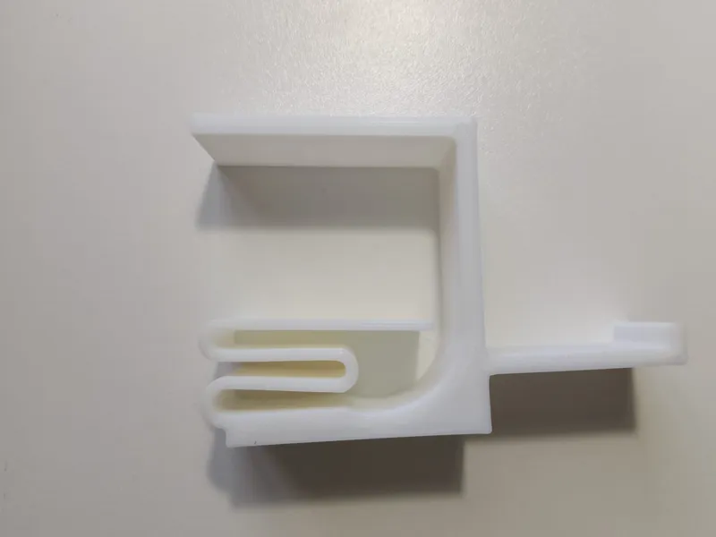 headphones holder whithout a clamp