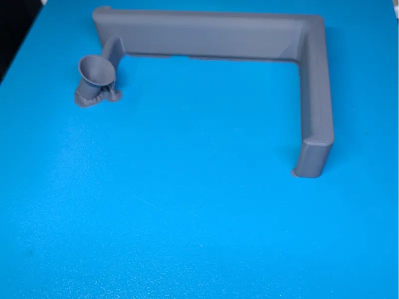 V5 Riser spool holder with funnel
