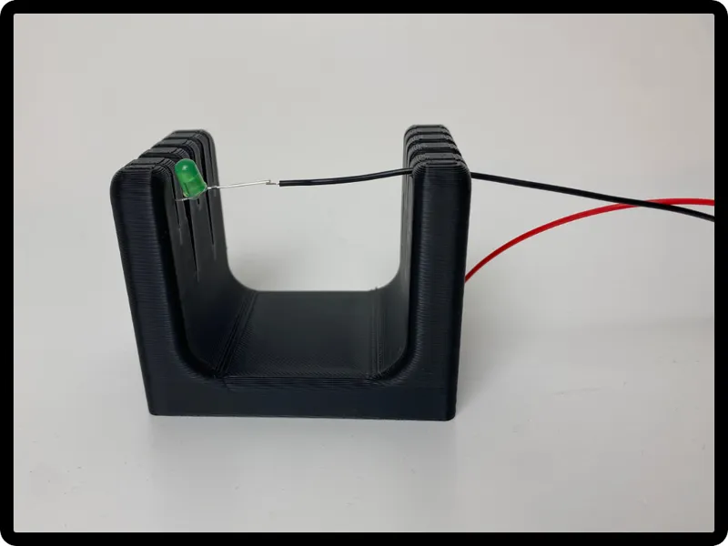 Soldering helper - Wire holder - Helping hands 