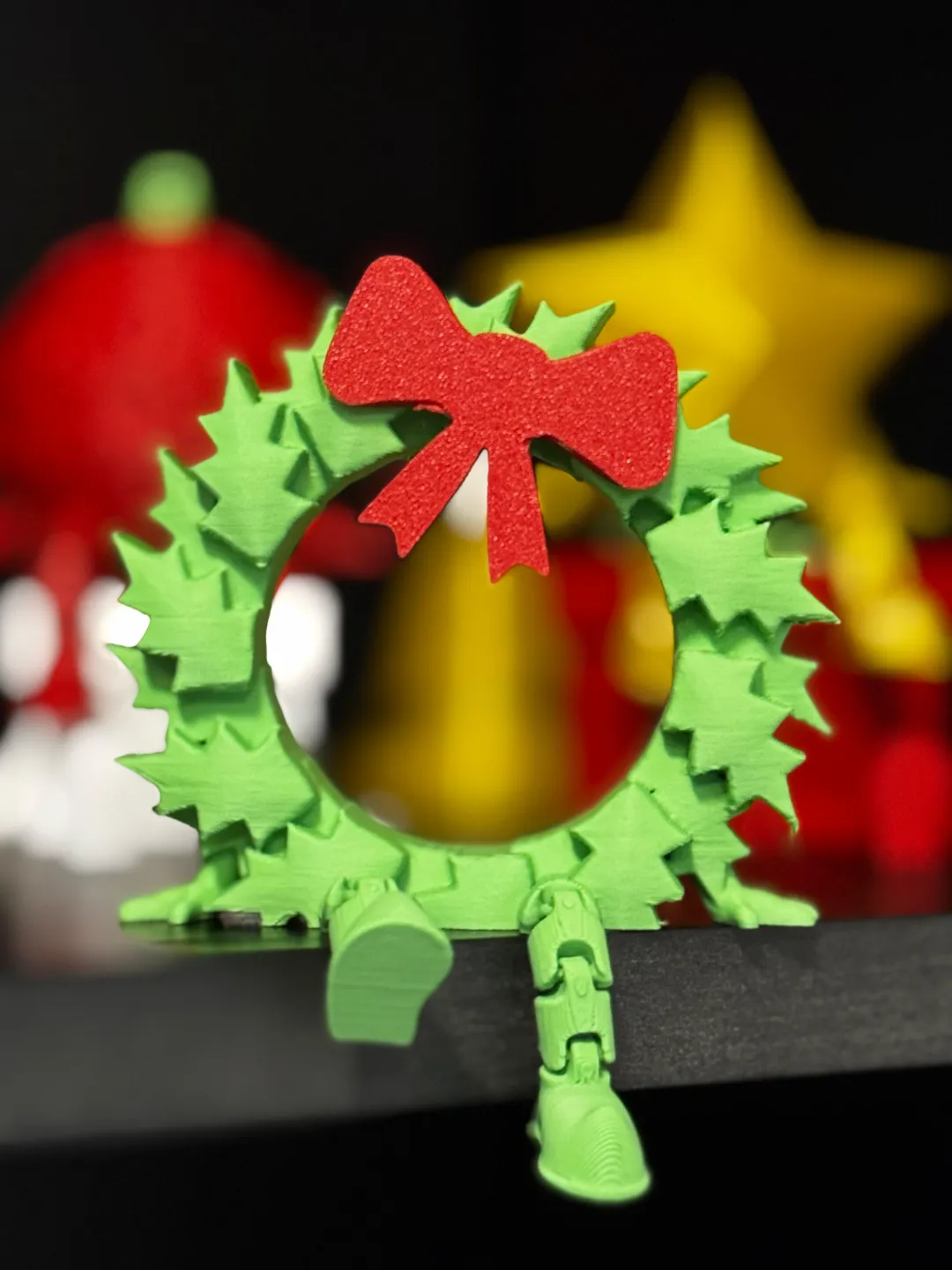 Articulated Christmas Wreath with Hands & Feet view 4