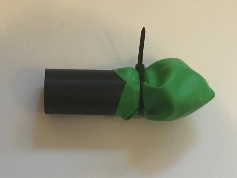 Balloon gun