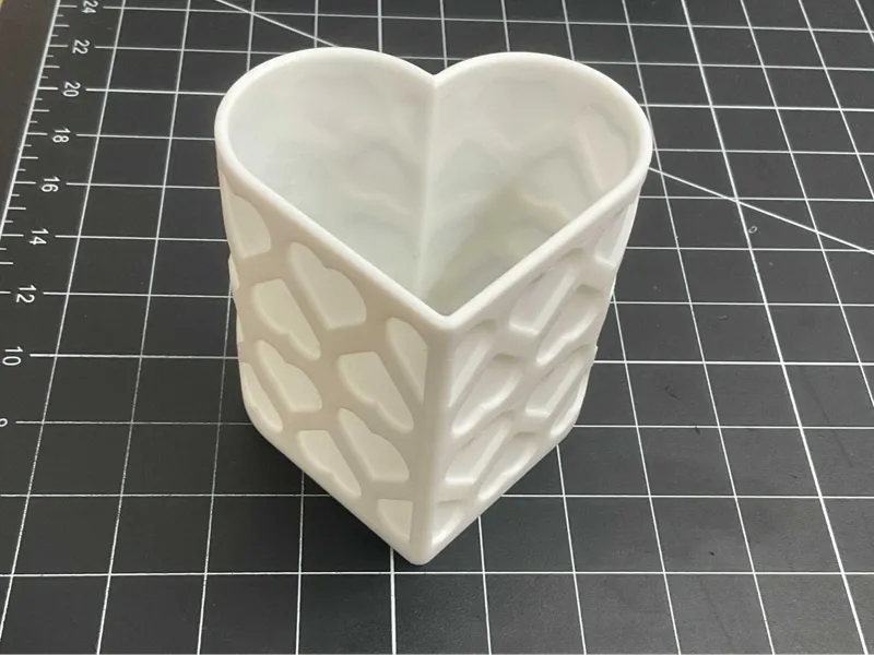heart pencil holder