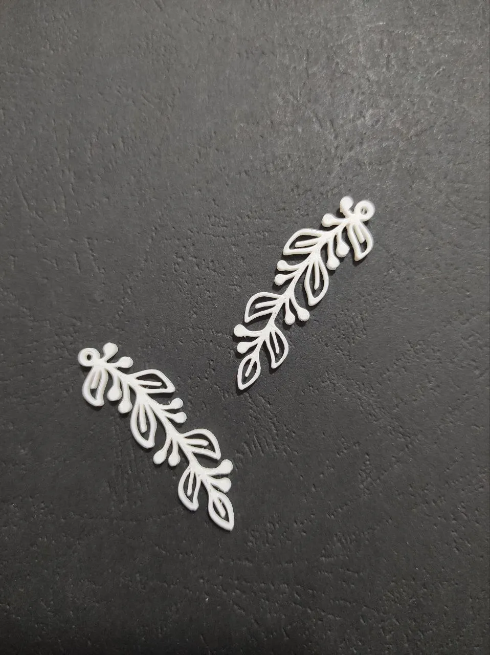 Leaflure Cascade - Earrings view 2