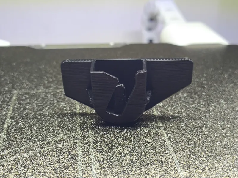 VW Lupo door panel clip