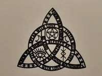 Triquetra celtique en décoration murale — photo 1